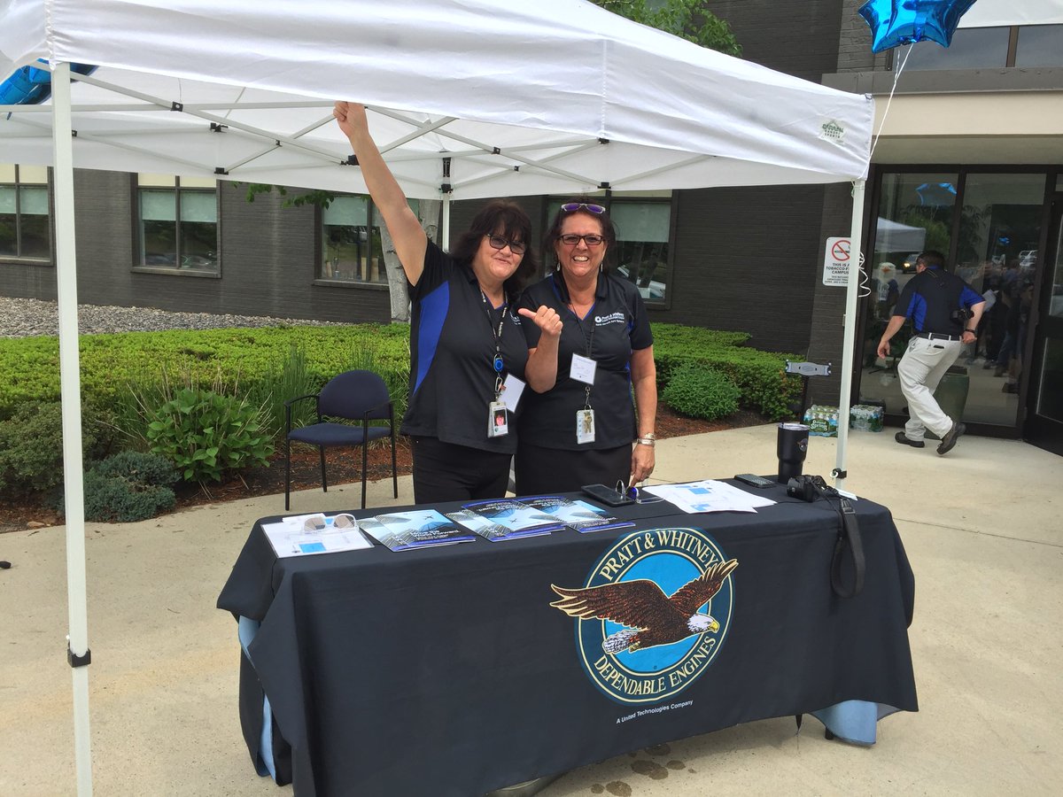 4marcotte's tweet photo. @prattandwhitney North Berwick career fair today!  #thefuturelooksbright #PWCareers #Maine https://t.co/dK5Q5eOhwc