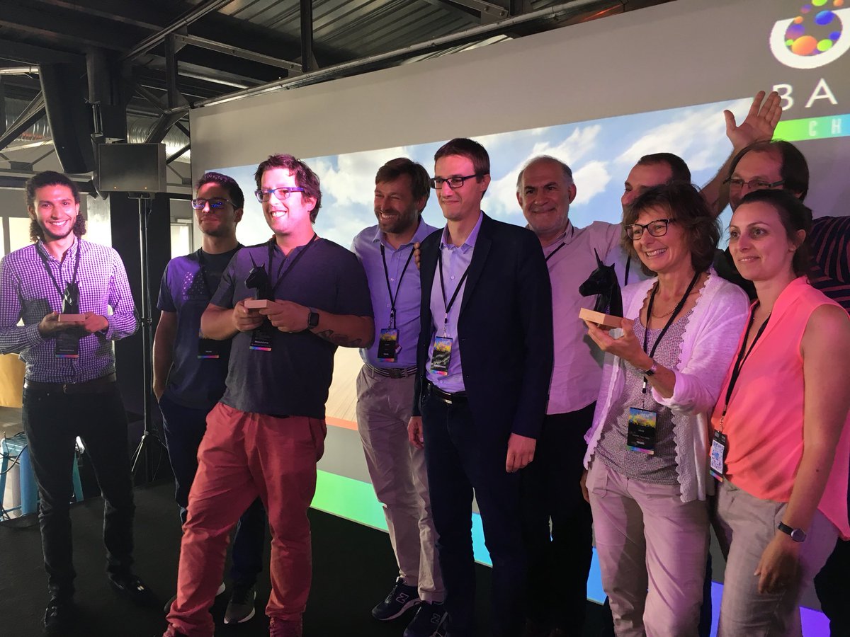 ChangeonsLeJeu's tweet photo. RT @JoelleDurieux: . #FINTECH #Digital #Banque @SopraBanking @financeinnov #OpenBankingChallenge Merci à Eric Pasquier pour ce 🙌 événement ! ⭐️Les gagnants sont : Easy Invest - Gaspar - Digi Me👏🍾 https://t.co/wNMJkN2lAS