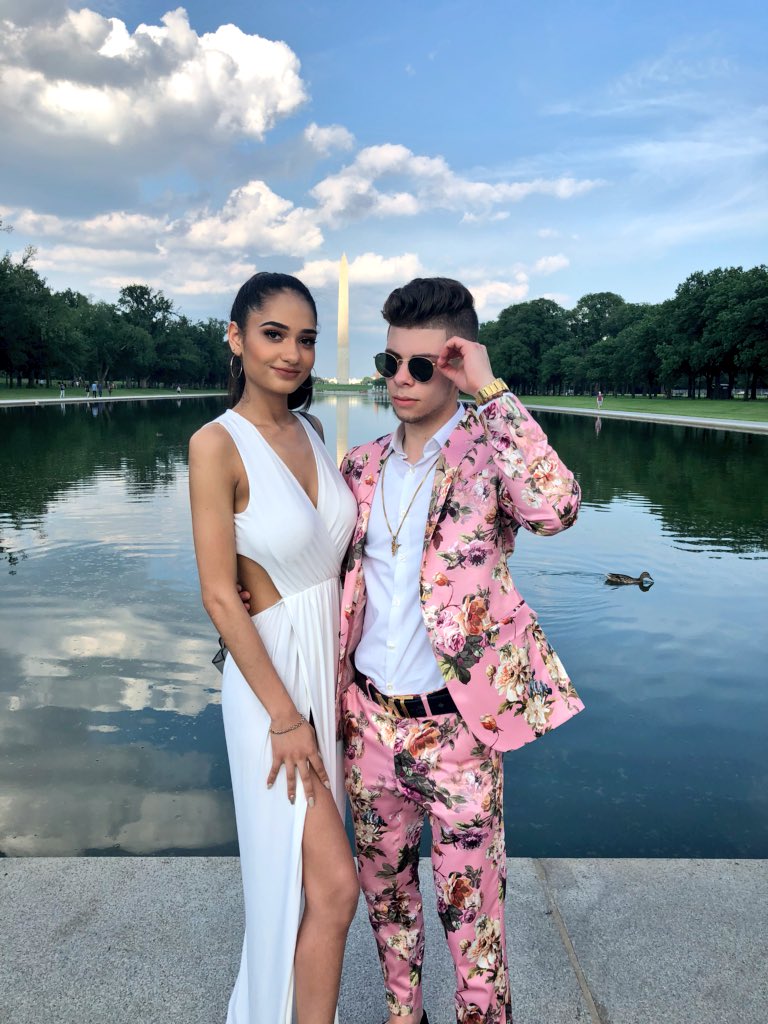daniel_cymes's tweet photo. Lemme be blunt... I had to do it on em’ Prom2k18 https://t.co/qvwPn53I0C