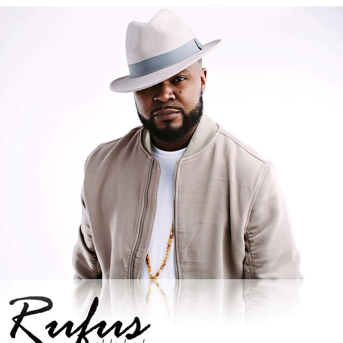 13ChurchillArms's tweet photo. The Main Man "RUFUS " is in The Church tonight at 9pm. 
$5 to keep music LIVE.
#music #genre #song #songs #melody #hiphop #rnb #pop #love #rap #dubstep #instagood #beat  #jam #myjam #party #partymusic #newsong #lovethissong #remix #favoritesong #bestsong  #goodmusic #instamusic https://t.co/jqT0pzTpzb