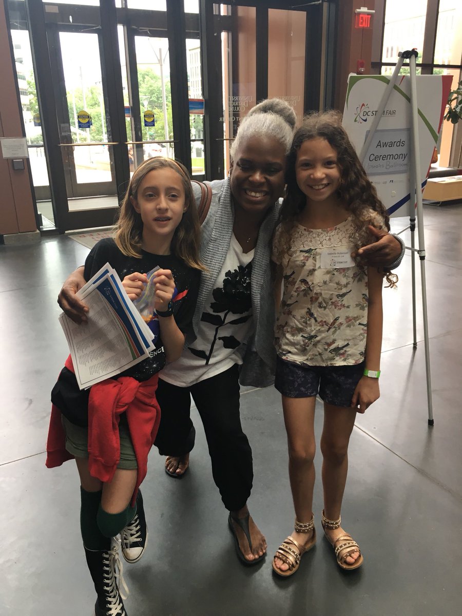 sam2xdc's tweet photo. The @chmldc scientists had some seriously impressive projects &amp; handled judges’ questions with aplomb, it sounds! @DCSTEMFair #stemreadydc #thisismontessori https://t.co/hPr0PZMyNh
