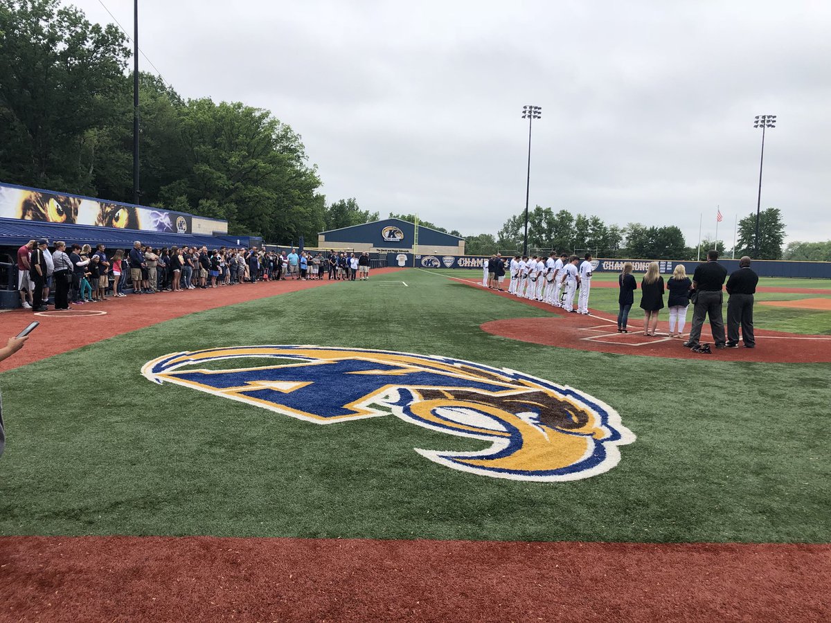 PastimeBaseball's tweet photo. There is more to life than just baseball, but Rob Hayden’s life was baseball. We lost a great coach on Monday. Our thoughts and prayers go out to the Hayden family and @LE_Warhawks organization. Thank you @FHPirates and @KentStBaseball for helping us put this together. https://t.co/M6bTJTdJmZ