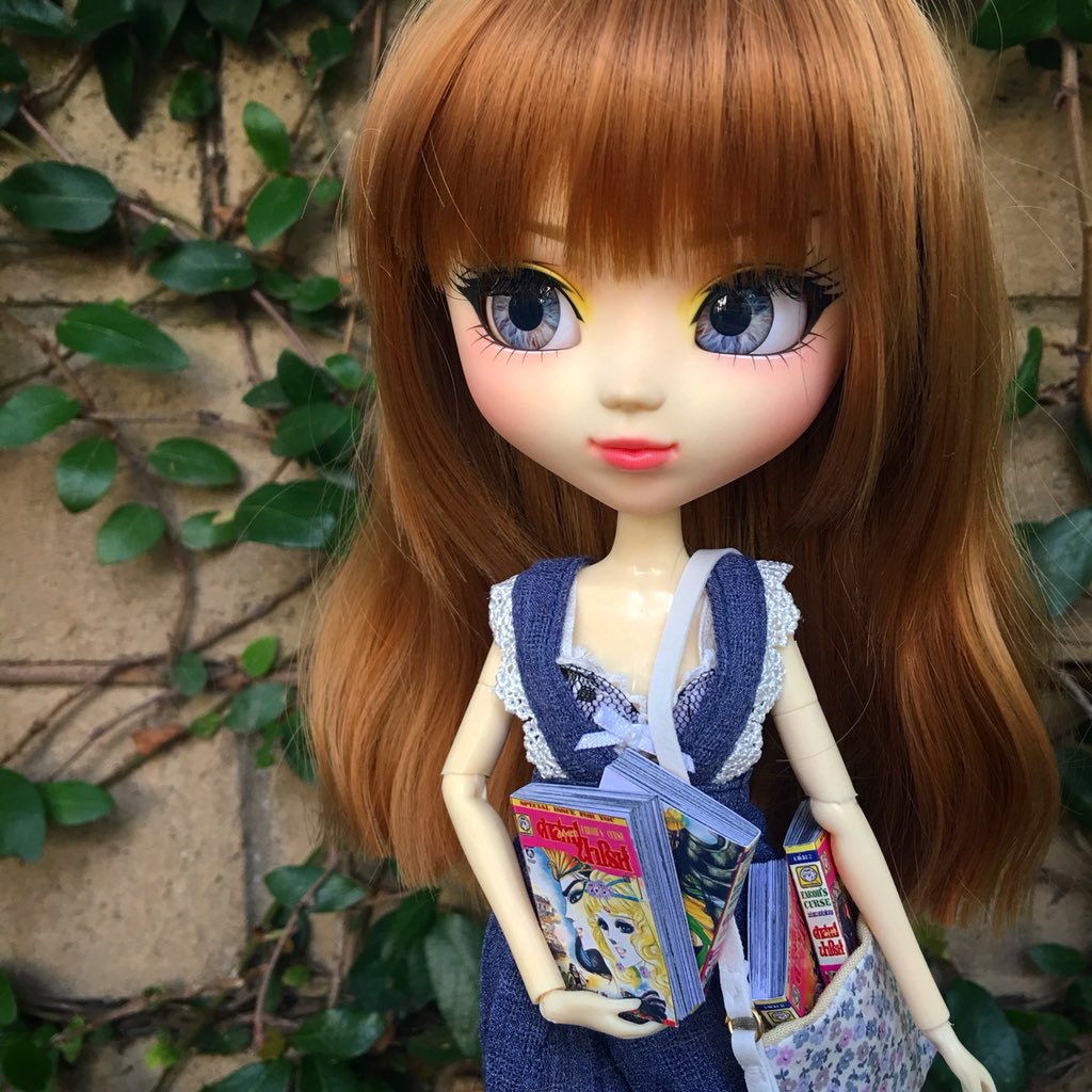 Omochacrush's tweet photo. Oscar Francoise. #pullip #pulliposcar #ladyoscar #roseofversailles #marieantoinette #pullipstyle https://t.co/5l94H139j2