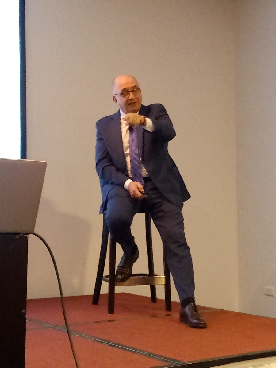 XtremoSur's tweet photo. Arnaldo Nardone y Sergio Baritussio en seminario #FiexpoenConce @Concepcion_CB https://t.co/420BJTjpCk