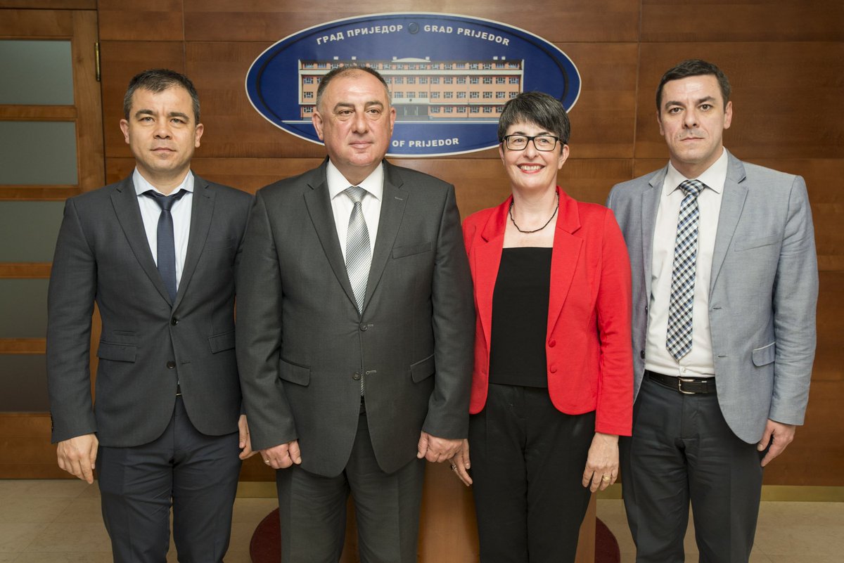 UNDPBiH's tweet photo. #DiasporaforDevelopment: A field visit was held in Ključ, Prijedor and Sanski Most. Project reps. focused on transfer of knowledge activities partnering with diaspora - Austronet, Cromex, CNC Lab and GAT d.o.o. #BiH companies #SwissinBiH @MHHR https://t.co/vvmDH2M94x