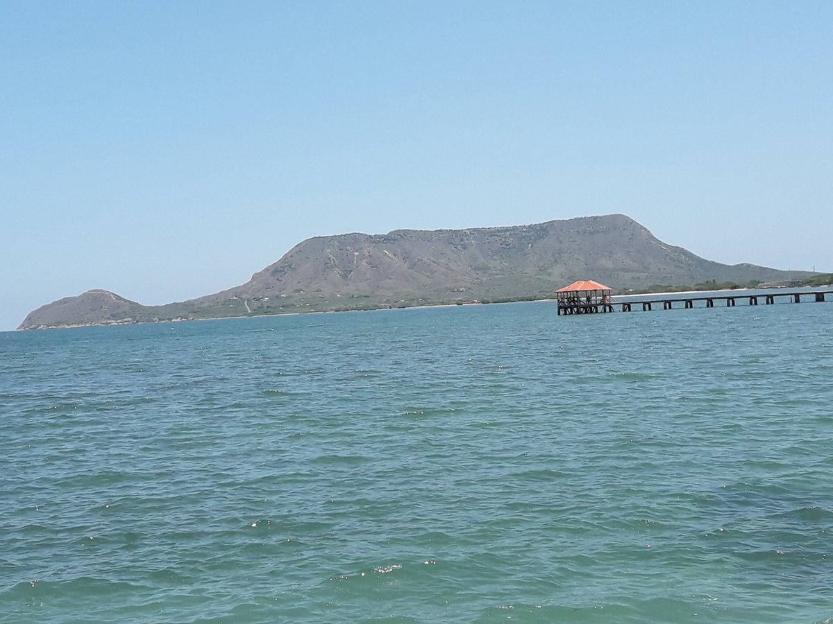 hgomez27's tweet photo. La impresionante belleza del Morro de Montecristi.

#LaZenMontecristi 

@z101digital https://t.co/TpbXXhwMNK