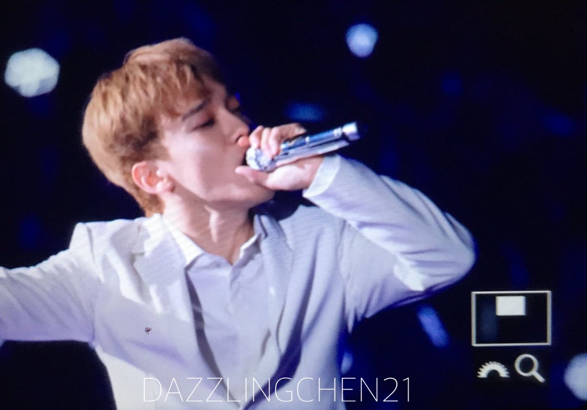 dazzlingchen21's tweet photo. 180602 EXO#4 In HK preview #EXO #엑소 #ElyXiOninHK #Chen #CHEN #첸 #종대 #김종대 #jongdae #kimjongdae #hongkong https://t.co/2Q3vyG8ySc