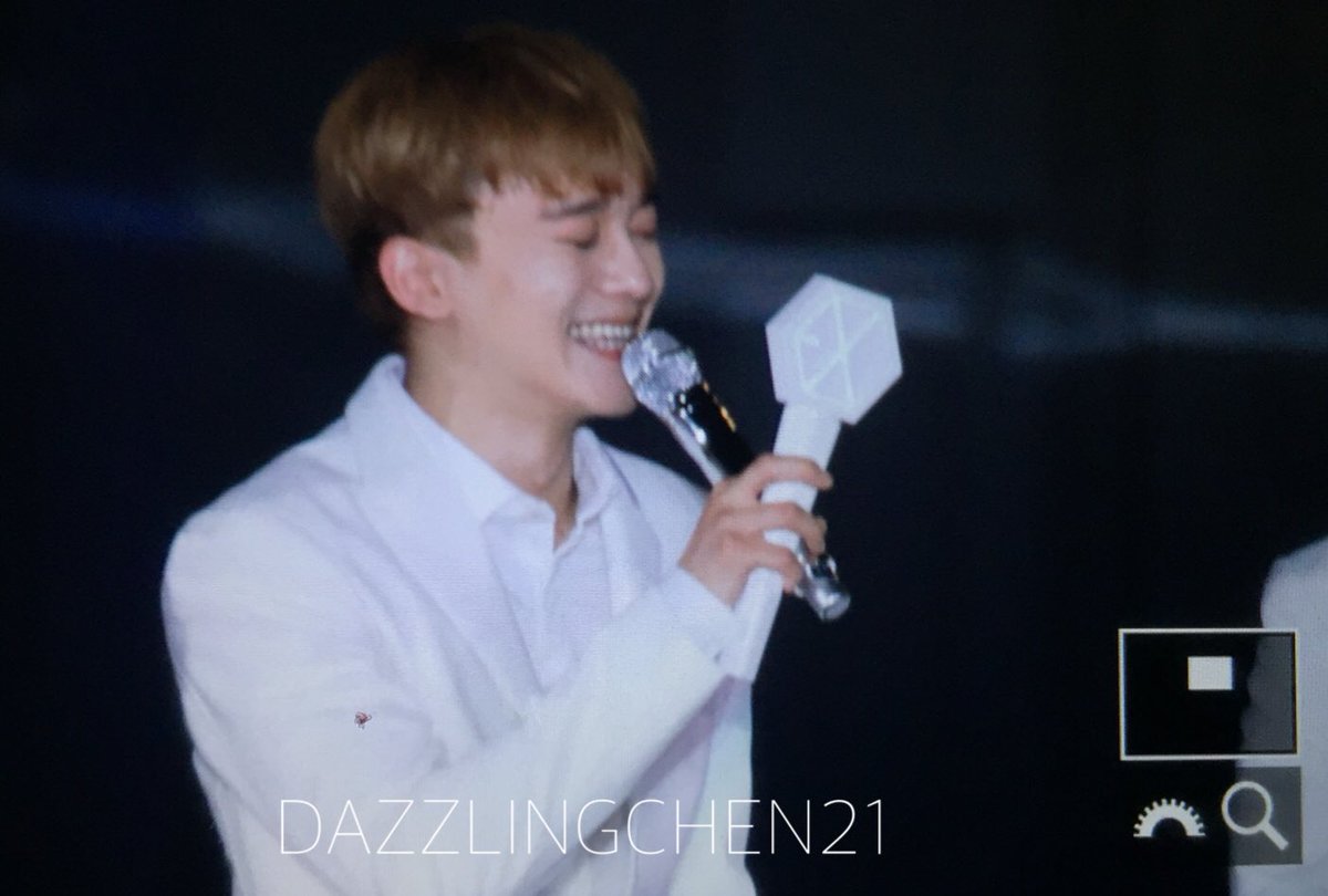dazzlingchen21's tweet photo. 😁😁😁😁❤️❤️ smile  #EXO #엑소 #ElyXiOninHK #Chen #CHEN #첸 #종대 #김종대 #jongdae #kimjongdae #hongkong https://t.co/Q3Z7IA61oD