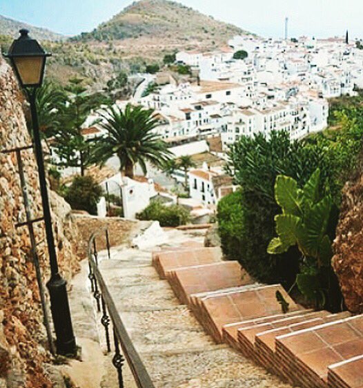 The pretty, pretty cobbled streets of Frigiliana. Enjoy a chilled cervesa while taking in the spectacular views... 

#frigiliana #spain #whitevillages #cobbledstreets #tapasbars #vinotinto #escapethecrowds #realspain #boutiques #cervesa  #unspoilt #travel #explore #hipandheaven