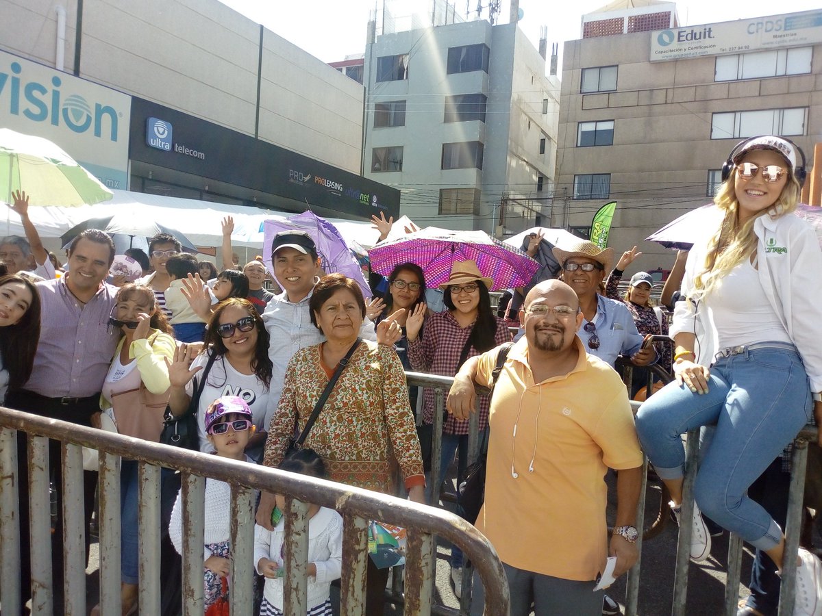 UltraRadioPue's tweet photo. Estas a tiempo de ganar tu #UltraAuto ven con nosotros, tómate tu foto en Plaza Ultra, con nuestros locutores, como tú quieras, etiquetanos y utiliza el hashtag #UltraAuto2018 ¡ven! Siente con nosotros el #EfectoDeGanar
#Puebla #Ultra925 #ConUltraGano https://t.co/TkE95bTDui