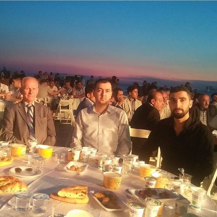 Ülkü Ocakları İzmir İl Başkanlığımızca düzenlenen geleneksel Fırat Yılmaz Çakıroğlu iftar programına katıldık. Allah kabul eylesin.