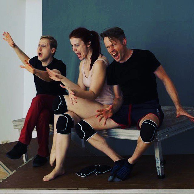 WReschBariton's tweet photo. We are having fun! Don't miss this production of #NeueOperWien @WERK_X !
#gerhardschedl #petereötvös #ficus #radames #walterkobéra #leonardprinsloo
https://t.co/5AAMuCXYpT https://t.co/JiZsdD4K2E