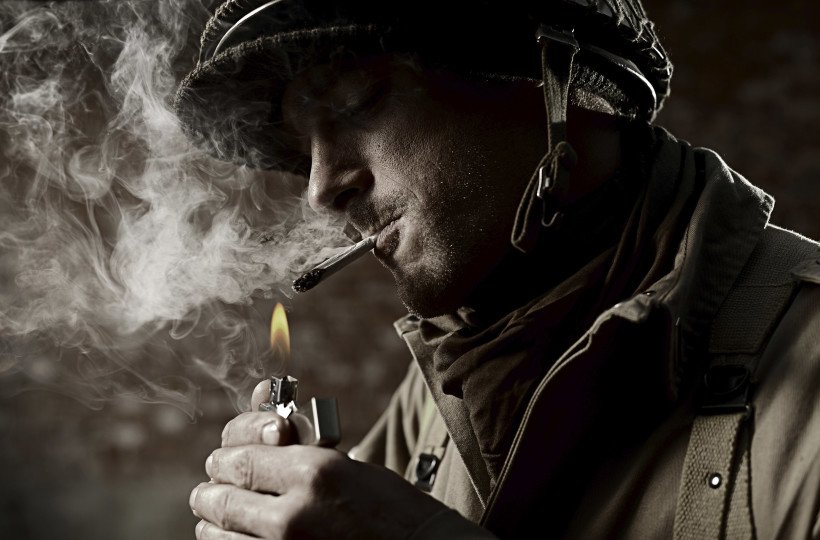RobbinsGroupLLC's tweet photo. Want to honor military veterans? Fight to allow them safe access to cannabis for conditions like PTSD. "I wanted to feel better, to be myself again, to be the person I was before PTSD. I smoked pot. Immediately I felt relaxed and smiled and laughed." https://t.co/JpwASo27Gn. https://t.co/sBPkMzinzH