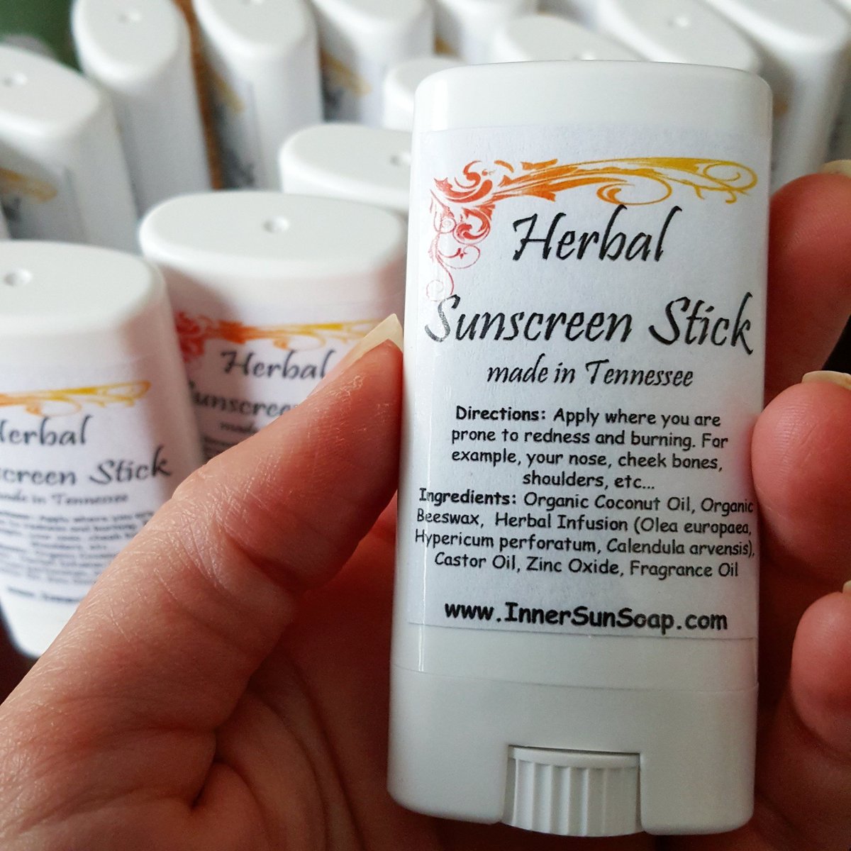 SeaHerbalist's tweet photo. Great things are coming as part of the summer line! Make sure your on my newsletter, so you can you that coupon!

#innersunsoap #sunscreen #herbalinfusion #herbs #organicsunscreen #naturalsunscreen #sunscreenstick #sunblock #smallbusiness https://t.co/opKCe9I2k4
