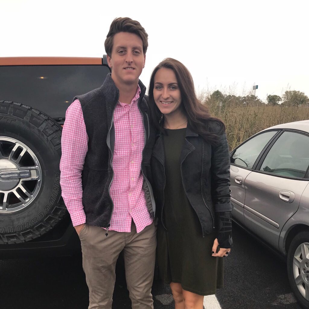docrigsby8's tweet photo. Happy birthday to the most supportive and loving sister. Thank you for all that you do for me. I love you so much Hannah!🎉🖤 #22 https://t.co/rYs680Qe7s