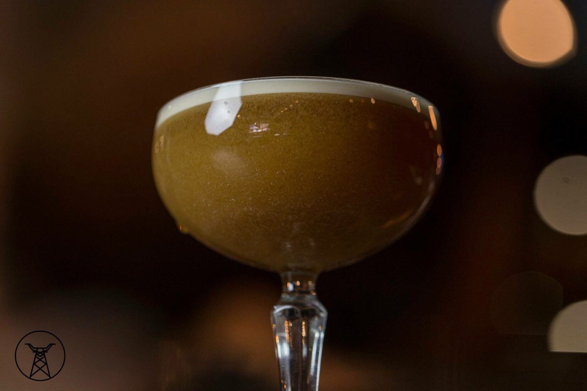 theDerrickyyc's tweet image. IN-HOUSE #CLASSICS

JOHN LEE HOOKER
bourbon, scotch, beer

#Joinus for dinner, well-made Cocktails and Champagne! we're open late.

#BlowOutHour 2:00pm - 6:00pm #Cocktails #GIN #Martinis #GnT Fish Bowls $1 off all #GIN #ginbar #bluesbar  #lovetheD #johnleehooker