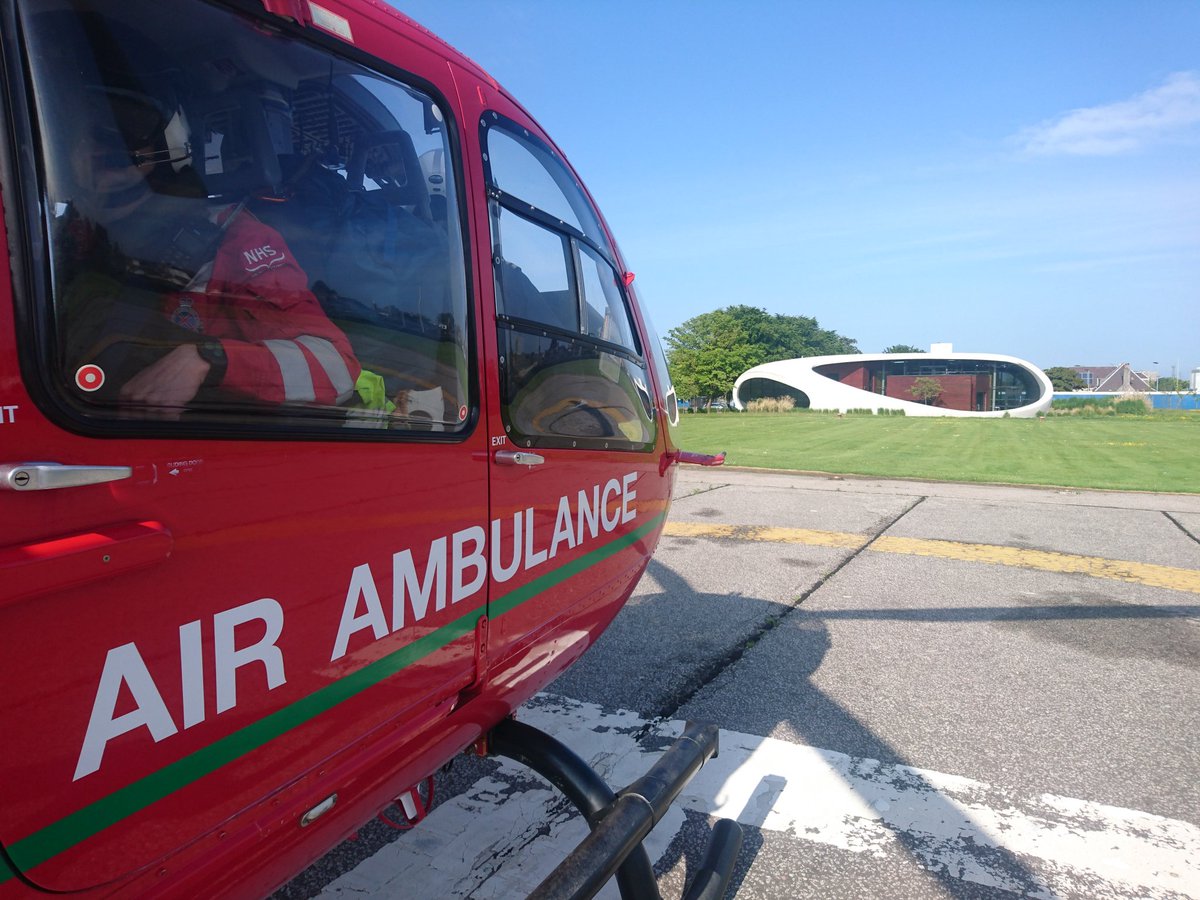 @ScotAirAmb 🚁 #Helimed76 clearing at @NHSGrampian #ARI #Aberdeen hospital 🏥 today #patientjourney #specialistcare #charity #airambulance