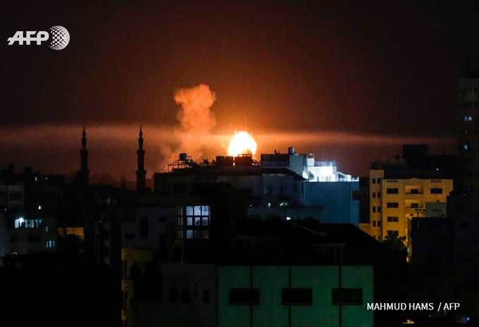 View image on Twitter