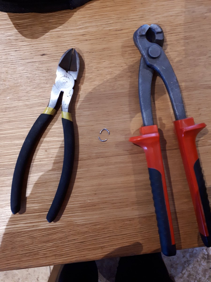 siobhanod123's tweet photo. So don't have a nose ring any more 🤔😅😂#twodeterminedboys #traumatised https://t.co/OXfzewGuPd