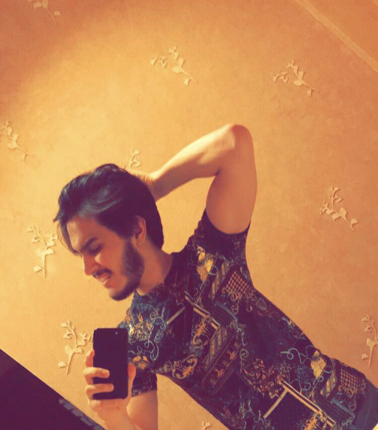 Abdullahjan911's tweet photo. #BeardsBreakTheInternet
cause why not... https://t.co/NCBza3EMks