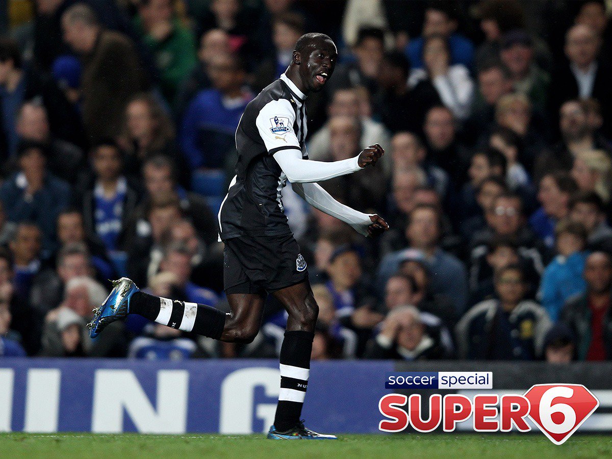  Happy Birthday Papiss Cissé. 

Tap  if you remember THAT goal against Chelsea. 