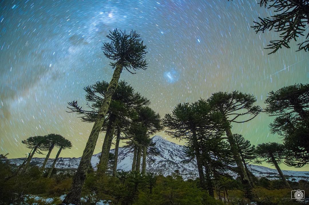 chileestuyo's tweet photo. ¡Mira esta galería de cielos chilenos!  Ay qué lindo es nuestro país. Fotos de martinifotografia_horadelaluz (IG) https://t.co/UZ6FyPAOWT #felizsabado https://t.co/Lo4fc8f3kT