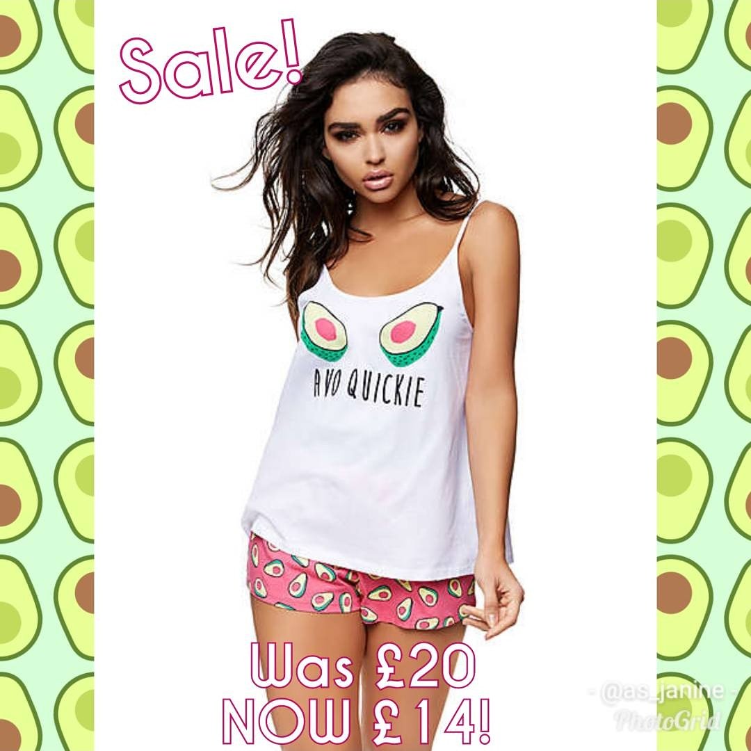 AS_Janine's tweet photo. Our Avo Quickie Cami Set is now FURTHER REDUCED in the sale! Plus a FREE entry into the mini wand prize draw! Sizes are selling out quickly in this one so message me to order! 💖
#annsummers #knickerbox #lucille #sale #free #freebie #prizes #prizedraw https://t.co/ai3rg1jefm