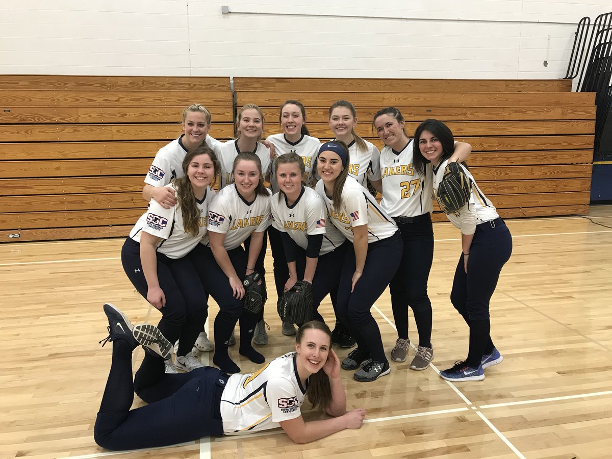 lexih627's tweet photo. SENIORS, I want to say thank you for everything you have done for me and PL softball Your legacy will live on!! You are an inspiration to so many including me I cannot wait to see where all your different paths take you cause you were born for greatness Love you all so much!❤️ https://t.co/unjGWTBnwF