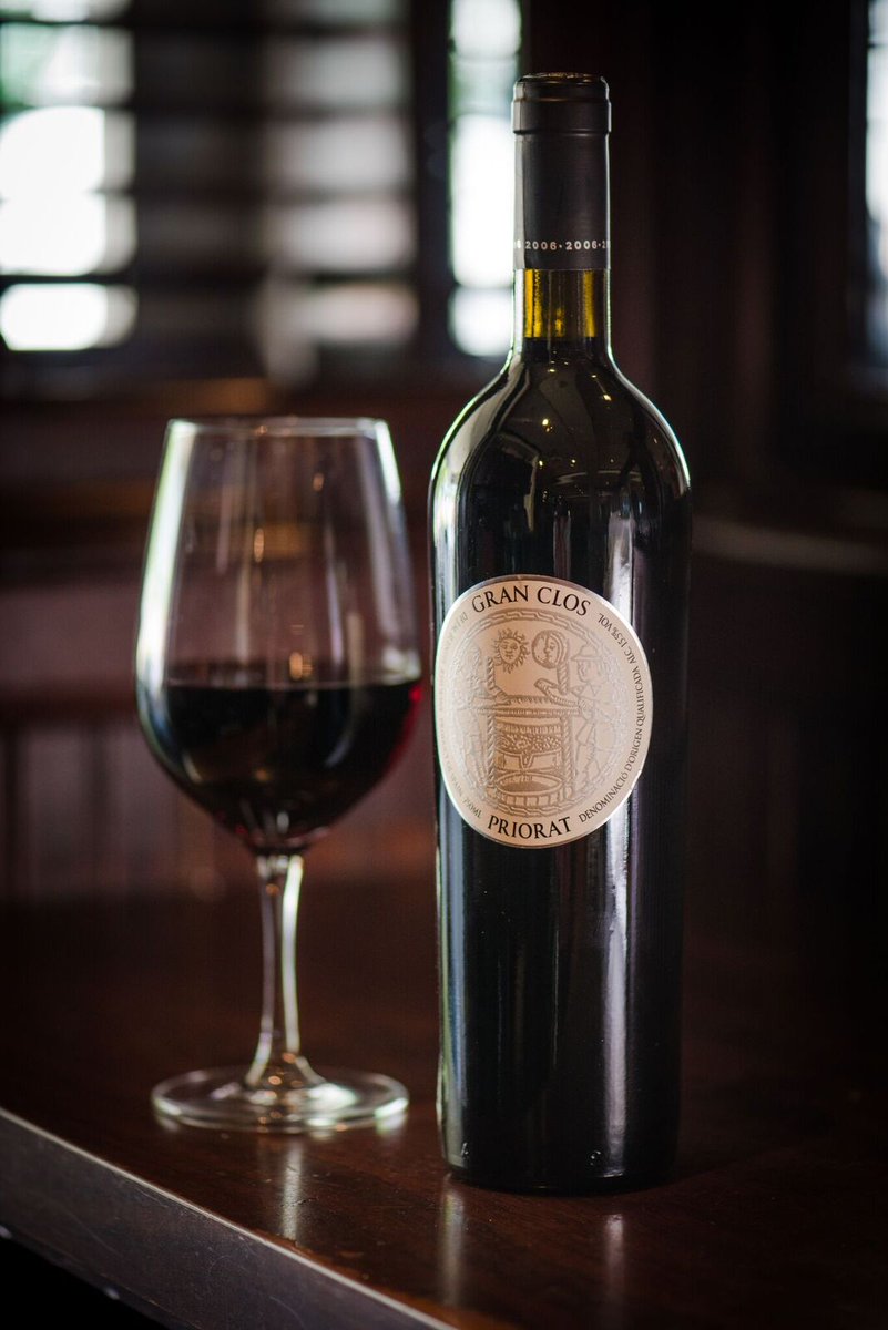 PalmRestaurant's tweet photo. To make this summer even more special, our #837Club members can enjoy our Blackberry Honey Bee, Trimbach Pinot  Blanc, and Gran Clos. https://t.co/36KTkHcinK https://t.co/7qr10sNJBs