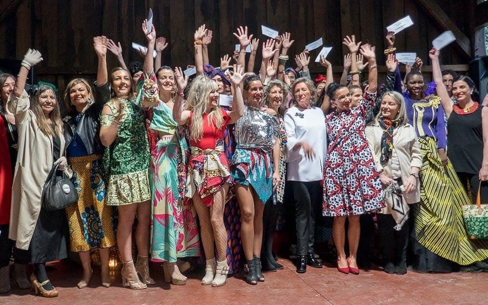 Mil gracias por vuestro entusiasmo que hizo de la #Gala una gran fiesta para todos 🔝👏😄 ...a pesar de la lluvia! 🌨
Y en especial a nuestros padrinos, la incondicional #MariaLafuente y el maestro @JavierSimorra, y a nuestra fantastica presentadora <a href="/beajarrin/">Beatriz Jarrín Lera</a> ¡Gracias! #Africa