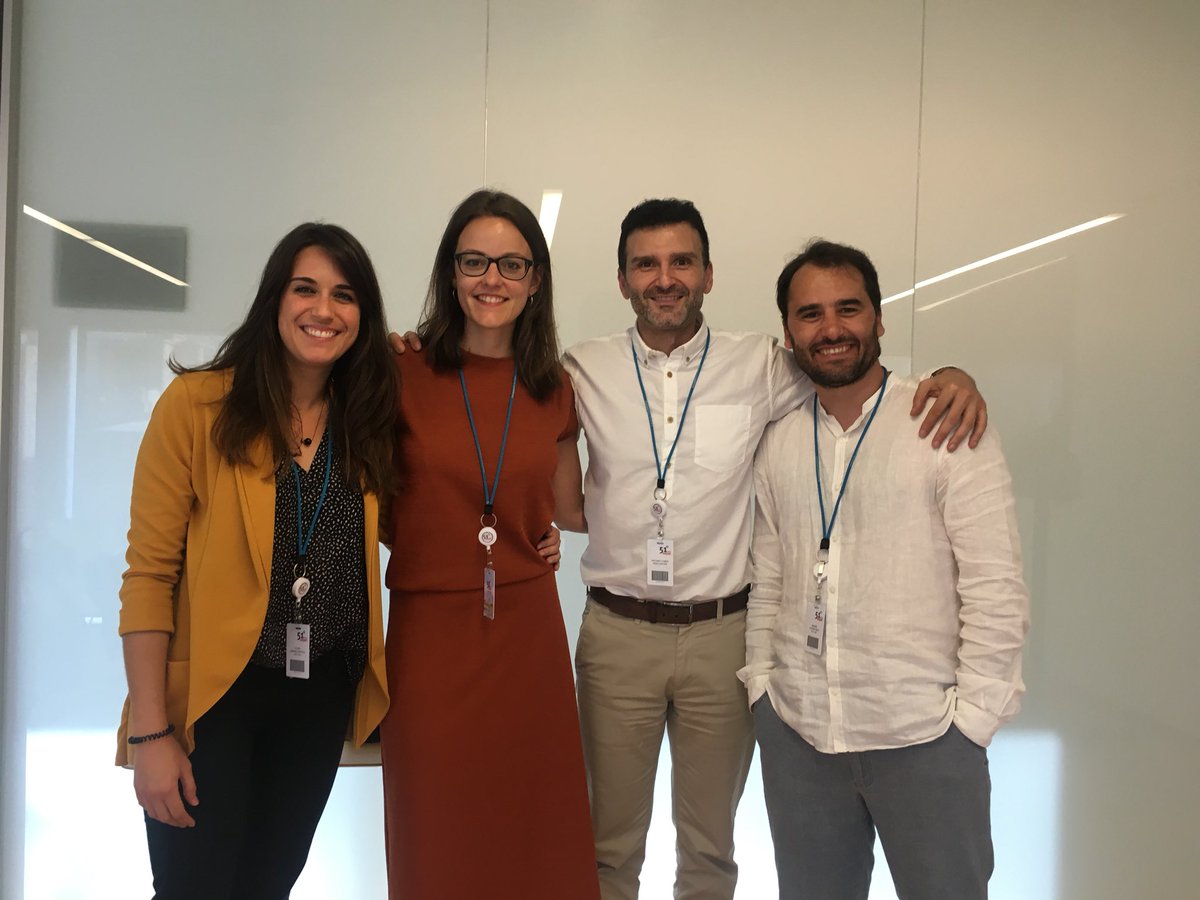 FISIOSEPAR's tweet photo. Felicidades a las nuevas vocales @Vic_Alcaraz @MireiaPardas Aquí vienen las jovencitas del Área a darlo todo!!! Bienvenidas!!! @EleGim @CastroPratRi no olvidéis de que el (ex)cargo es vitalicio 😉#InspiraCongresoSepar https://t.co/uVW1pmQQSK