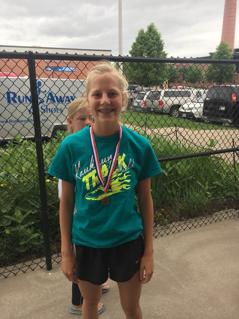 More hardware from the 1600!!! #KaukaunaStrong <a href="/kaukgirlstrack/">Kaukauna Girls Track</a> <a href="/KaukaunaTrack/">Kaukauna Track</a>