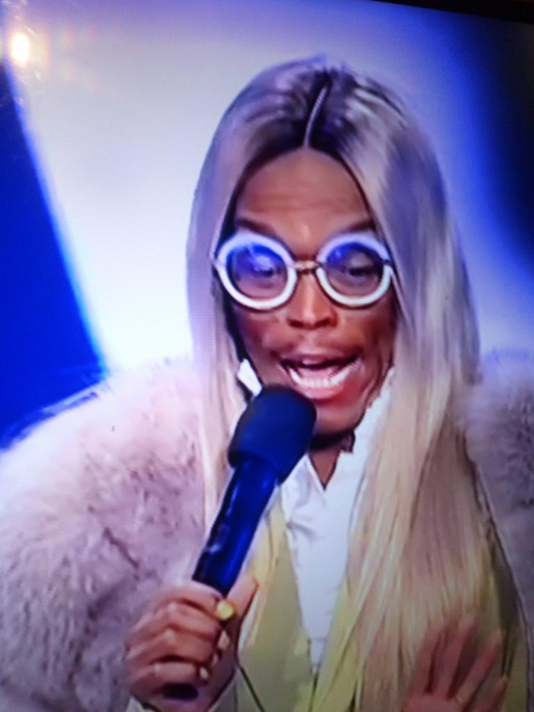 AdvoBarryRoux's tweet image. We don't deserve Data 😔 😢 😭 😂 #SAMA24