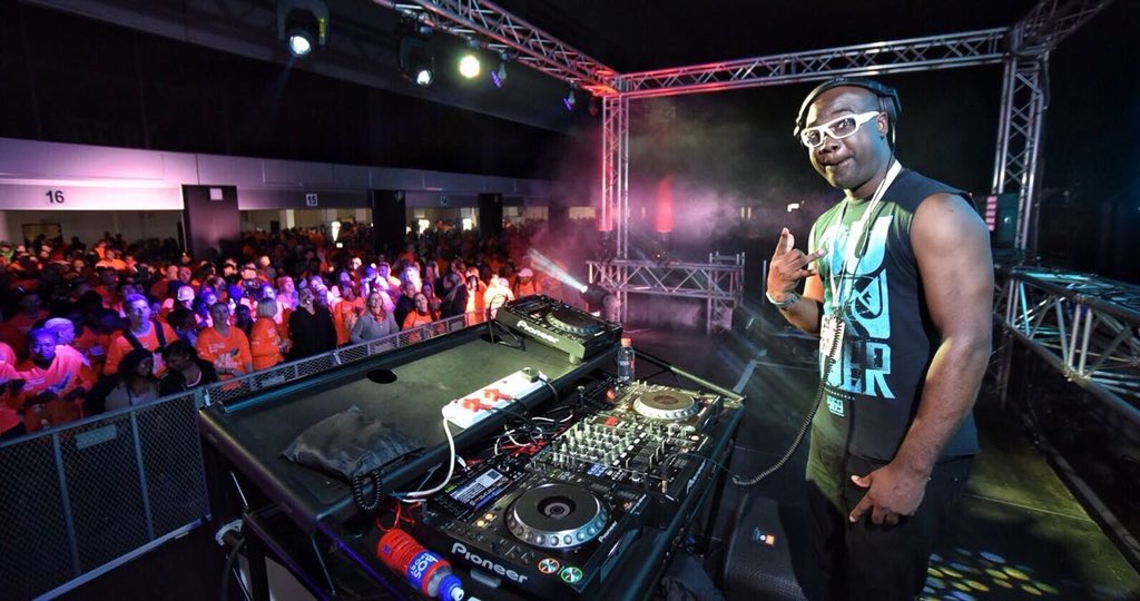 DJDINOBRAVO's tweet photo. Let’s get it on!!! 
@947 @Discovery_SA 
#DiscoveryRhythmRun https://t.co/t8VnM5sImX