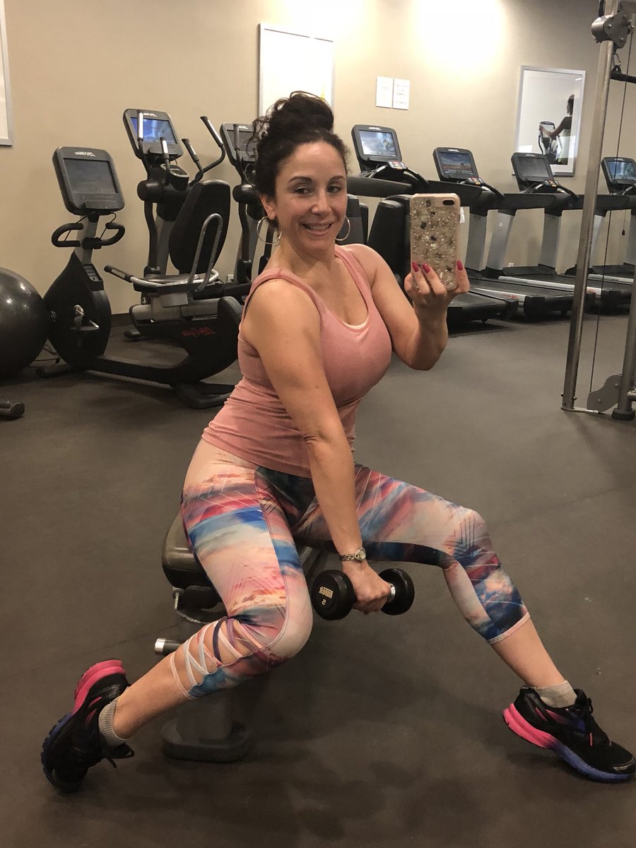MsJewellMarceau's tweet photo. When you have important work to do while traveling & the hotel WiFi won't connect you to the internet & not even the hotspot on your cell phone works, what do you do? Go back to the: GYM!
#stayfit #workhard #travelfit #exerciseishealing #staypositivewithexercise https://t.co/hkWaZCKG2L