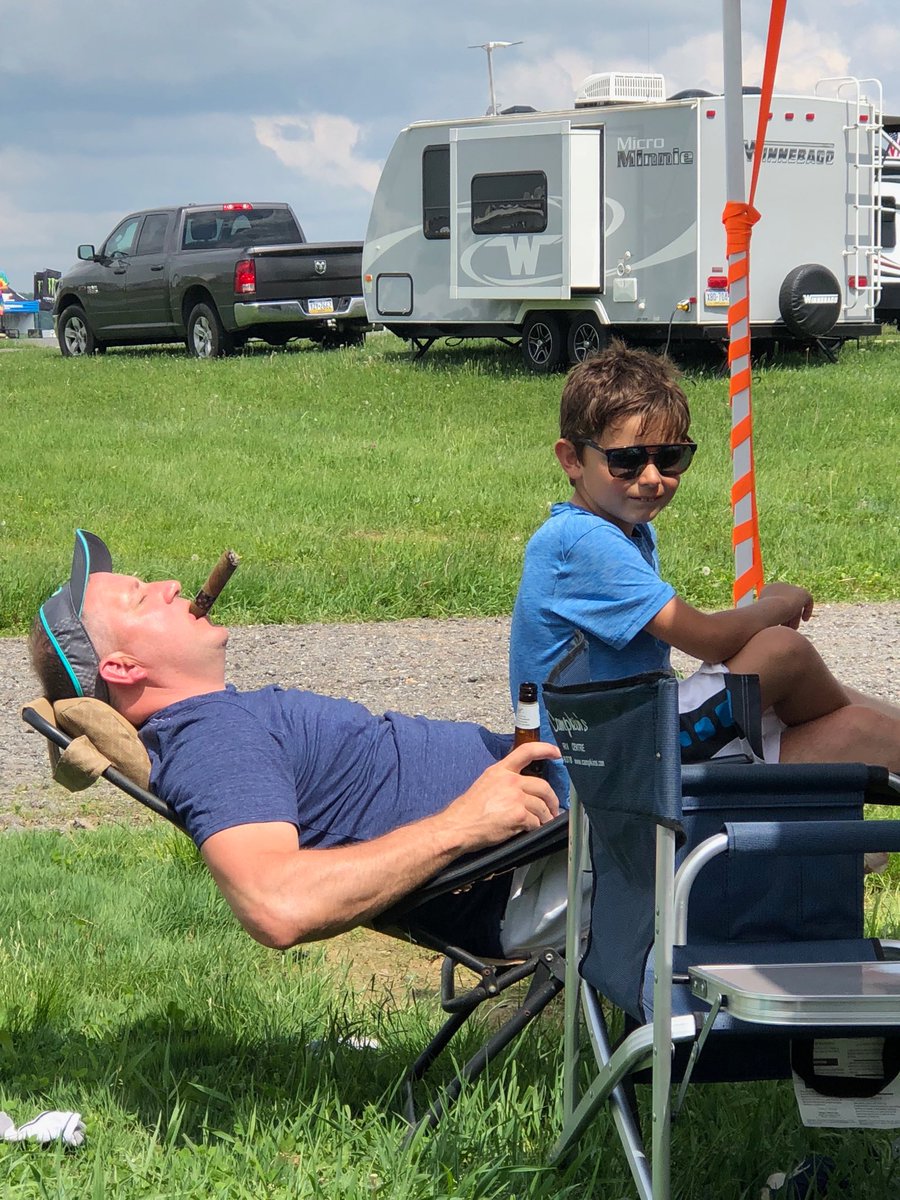 cfd702's tweet image. Enjoying the race