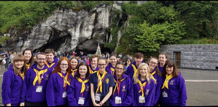 BC_Chaplaincy's tweet photo. The @BishopChalloner @BCCSix Lourdes 2018 team are home safe and sound after an amazing week in Lourdes. The team have truly lived out our mission statement βGiving Glory to God through our service to othersβ. @RCBirmingham #Brum2Lourdes #BCService #Aspiretobemore #Lourdes #Serve https://t.co/nJezx7MIIt