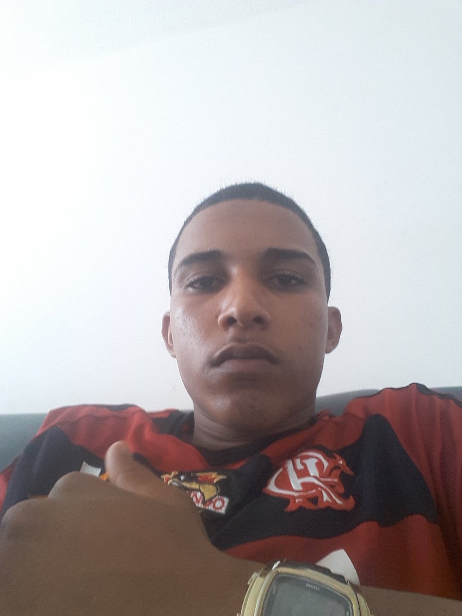DaviAlvesdet2's tweet photo. suave a base😎😎 https://t.co/NukBpAzDwi