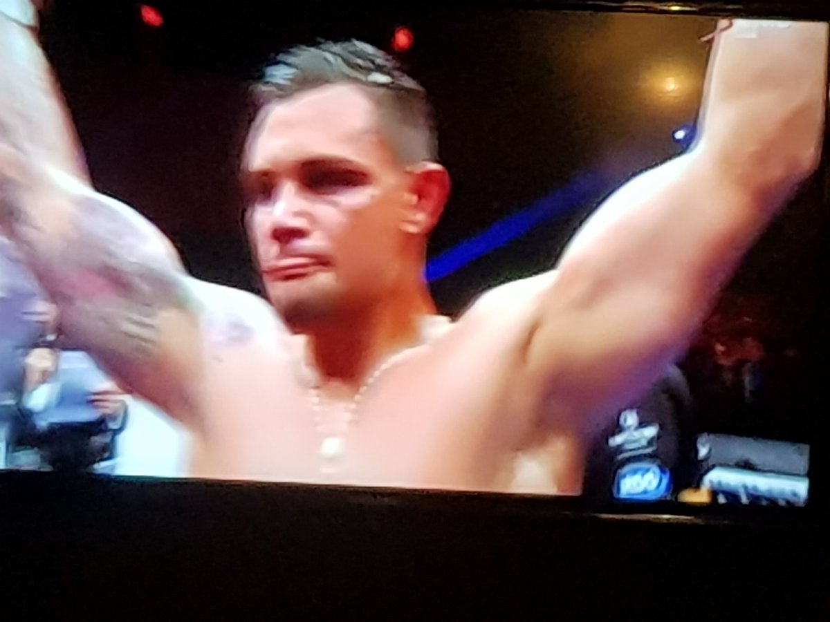KingEdVIISchool's tweet photo. #RedChamp our @KingEdVIISchool Old Boy @KevinLerena 🥊🥊#twoguns well done!! https://t.co/ZckBVJrQpA