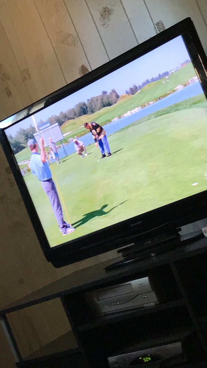 meno_golf's tweet photo. Such an inspirational movie, we highly recommend! ⛳️#happygilmore #justtapitin #theyhateuscuztheyanus https://t.co/pzgOBjtf4A