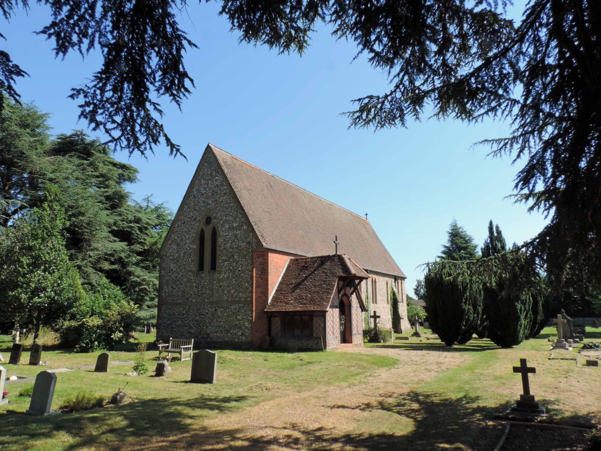 Discover St John's Sun 17 June #chilterns #cherishingchurchyards media.wix.com/ugd/8f0c83_e4a…