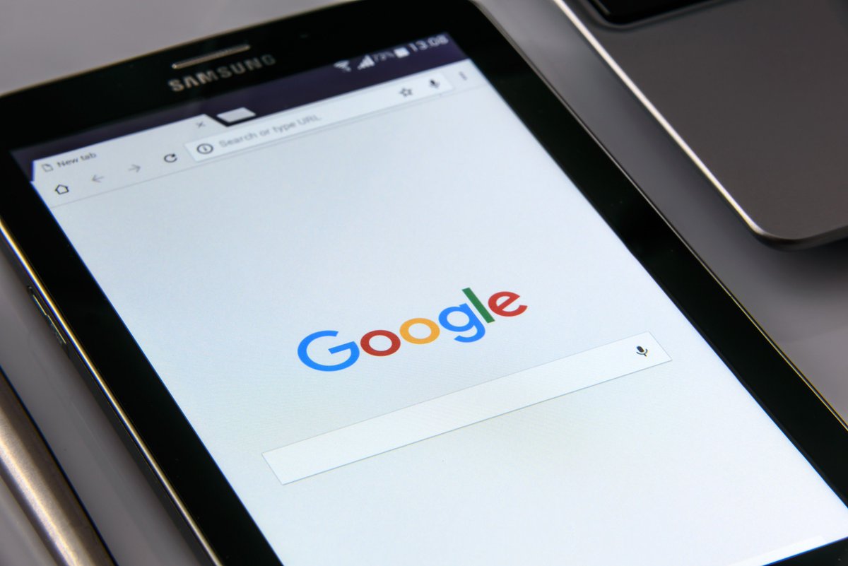 SmithSyna's tweet photo. #@googIefactz # Advertisers Can Soon Retarget Searchers With YouTube Ads
@rajivguptawc @AngelinaCorriga @EllinaDavidson @angelicalewisbb @smithsyna @
#DigitalMarketing #InternetMarketing #WebMarketing #ContentStrategy
#Google
#Googlebot https://t.co/DOWNWFDSzt