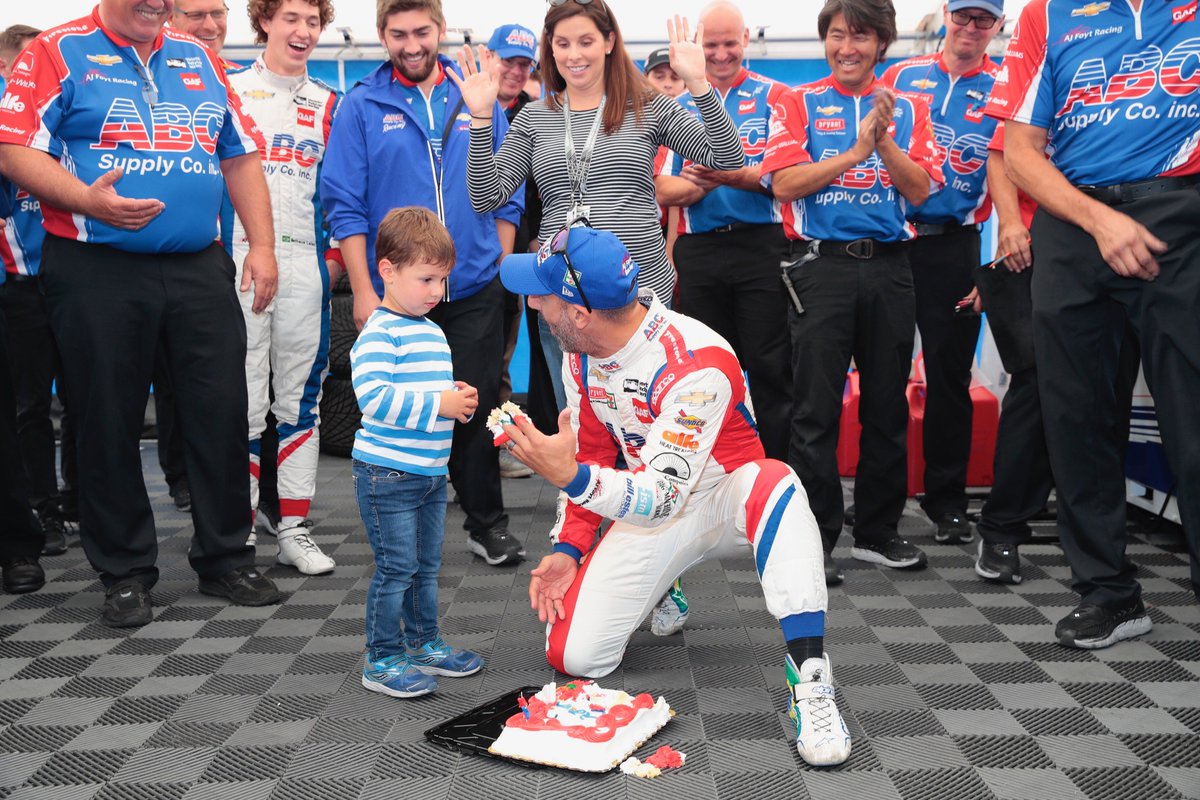 AJFoytRacing's tweet photo. THIS is what a true Ironman &amp; Champion looks like! 🏁🏆 

We're proud to have you on our team as you hit this career milestone. Here's to many more ahead! 💪

RT to congratulate @TonyKanaan on his 350th Indy car start (290 consecutive) today! 

#INDYCAR | #DetroitGP https://t.co/lJ4WIOFYO5