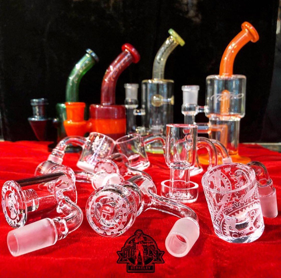 BigAlsSmoke's tweet photo. Just got some @toro_glass 💎💨🔩🐂👌
https://t.co/McWXeZzyad
#toroglass #toro #grail #quartz #corereactor #terpslurper #jptoro #berkeley #bayareaglass #telegraphave #savortheflavor #smooth #quartzbanger #lowtemp #artgallery #glassgallery #headyglass #headshop #smokeshop https://t.co/mTy2CTsvVF