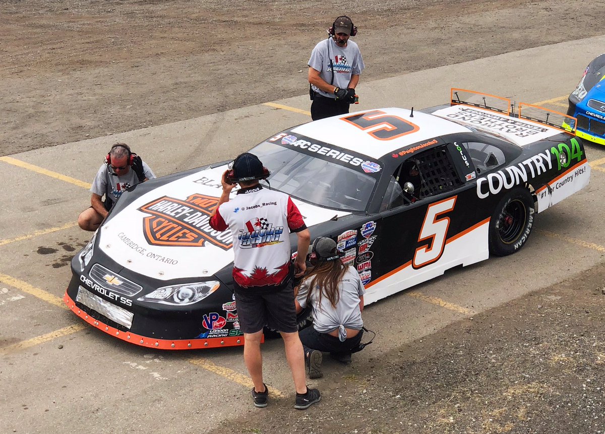Jacobs_Racing's tweet photo. We're here @FlamboroSpdwy for 100 laps of racing later tonight with the @Country104 and @blackbridgeHD team! https://t.co/nW20J1eJKo