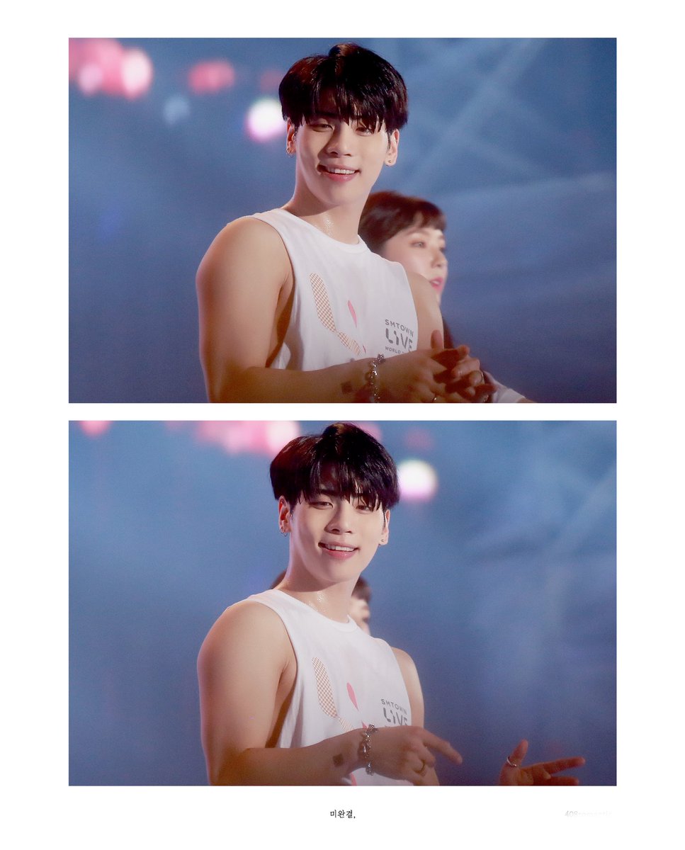Xrigger_'s tweet photo. 슴콘때 종현이 너무 좋아해 https://t.co/SgedS9pEp9