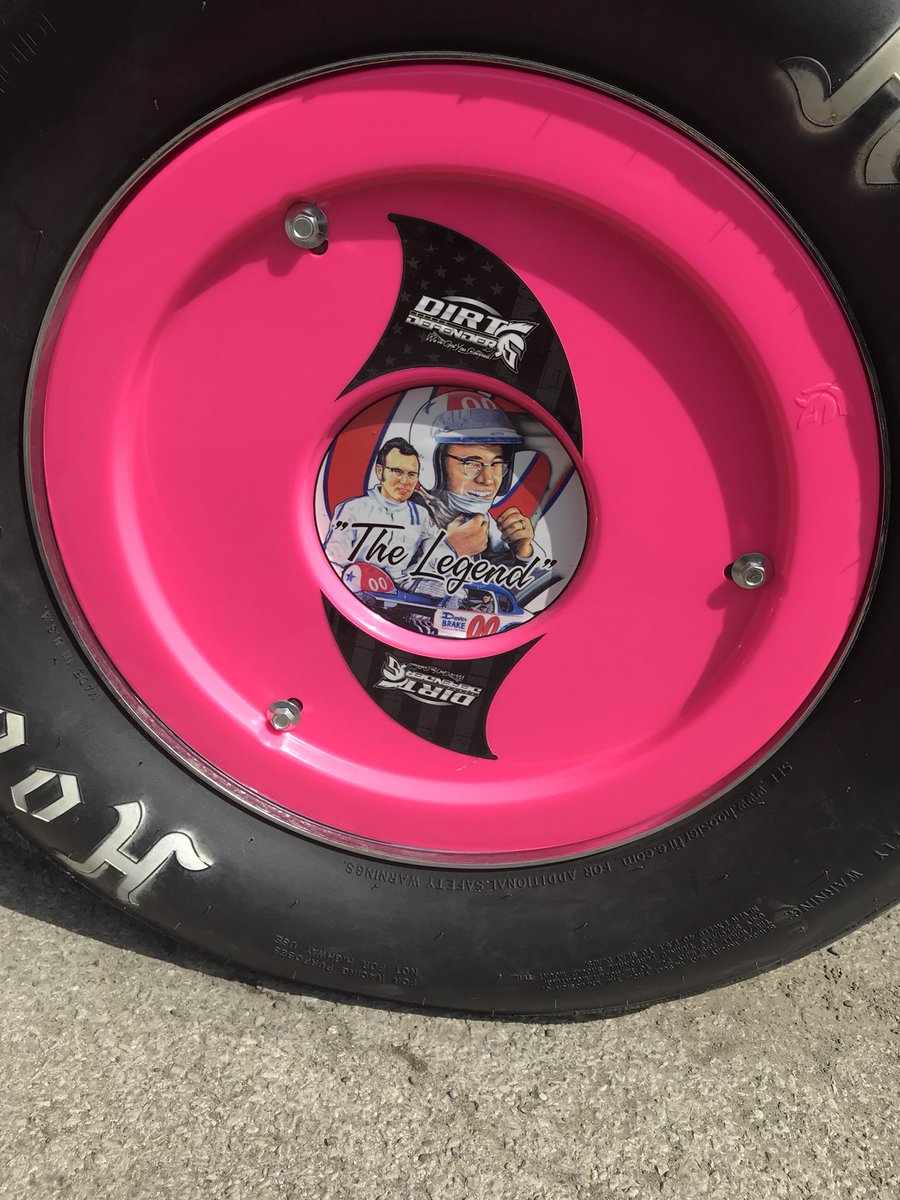 reuti_fans's tweet photo. Some shots of Buzzie’s #BeakBuilt car @OcfsRacing! https://t.co/hvAqc4owUF