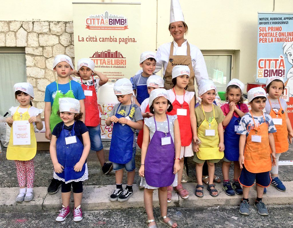 tfd_acqua's tweet image. #salutando🙋da Matera con i colori🎨,i sapori😋e i profumi #2giugno "Sulle vie del pane" #Breadway Arrivederci al 2019!