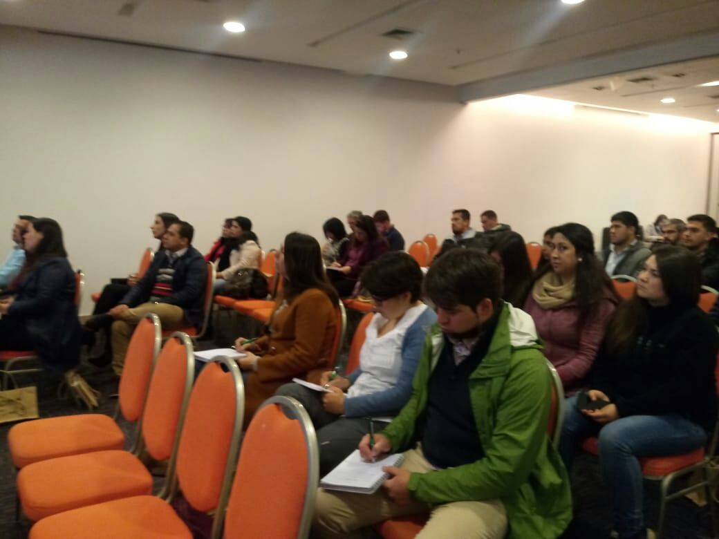 SantiagoChileCB's tweet photo. FIEXPO con todo en #Concepción: Arnaldo Nardone, experto en turismo de reuniones y ex presidente ICCA, dictó el seminario "Cómo mantener la Competitividad en un destino", en Hotel Radisson #FiexpoenConce @XtremoSur https://t.co/V3HCKXtxMp