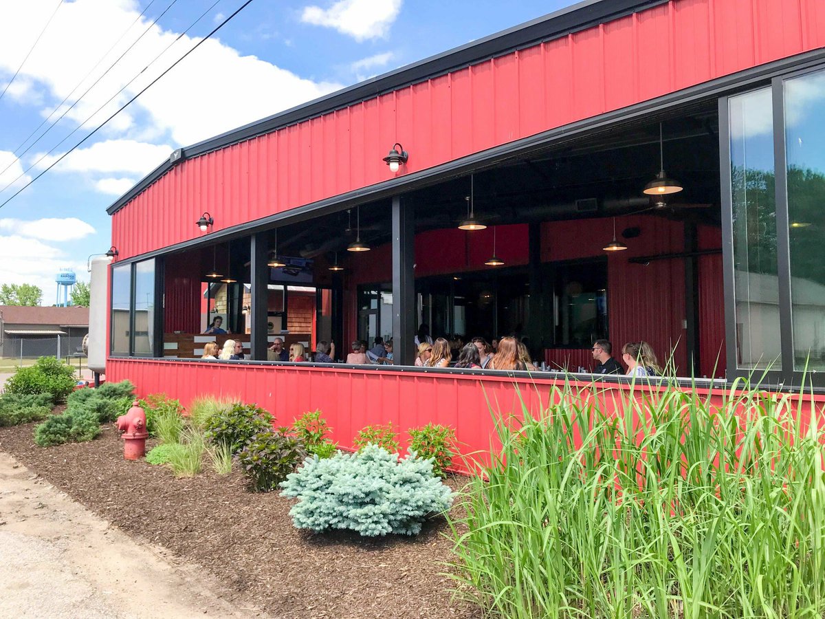 RoundBarnBrews's tweet photo. The sun is shining and our patio windows are open. Come enjoy the beautiful day with us! #roundbarnbrewery #publichouse #craftbeer #craftbrew #patio #sunny #views https://t.co/bdR8NwGC3l